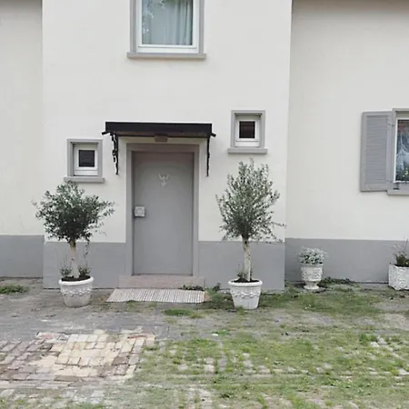 Ferienhaus La!maison Am Rhein *