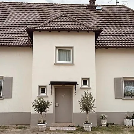 Ferienhaus La!maison Am Rhein Trebur